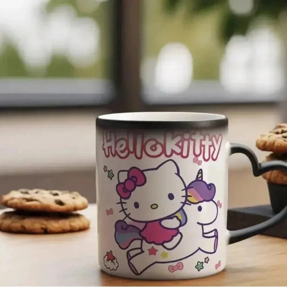 Sanrio Hello Kitty 11oz Thermochromic Ceramic Mug - NIB - Picture 6 of 6